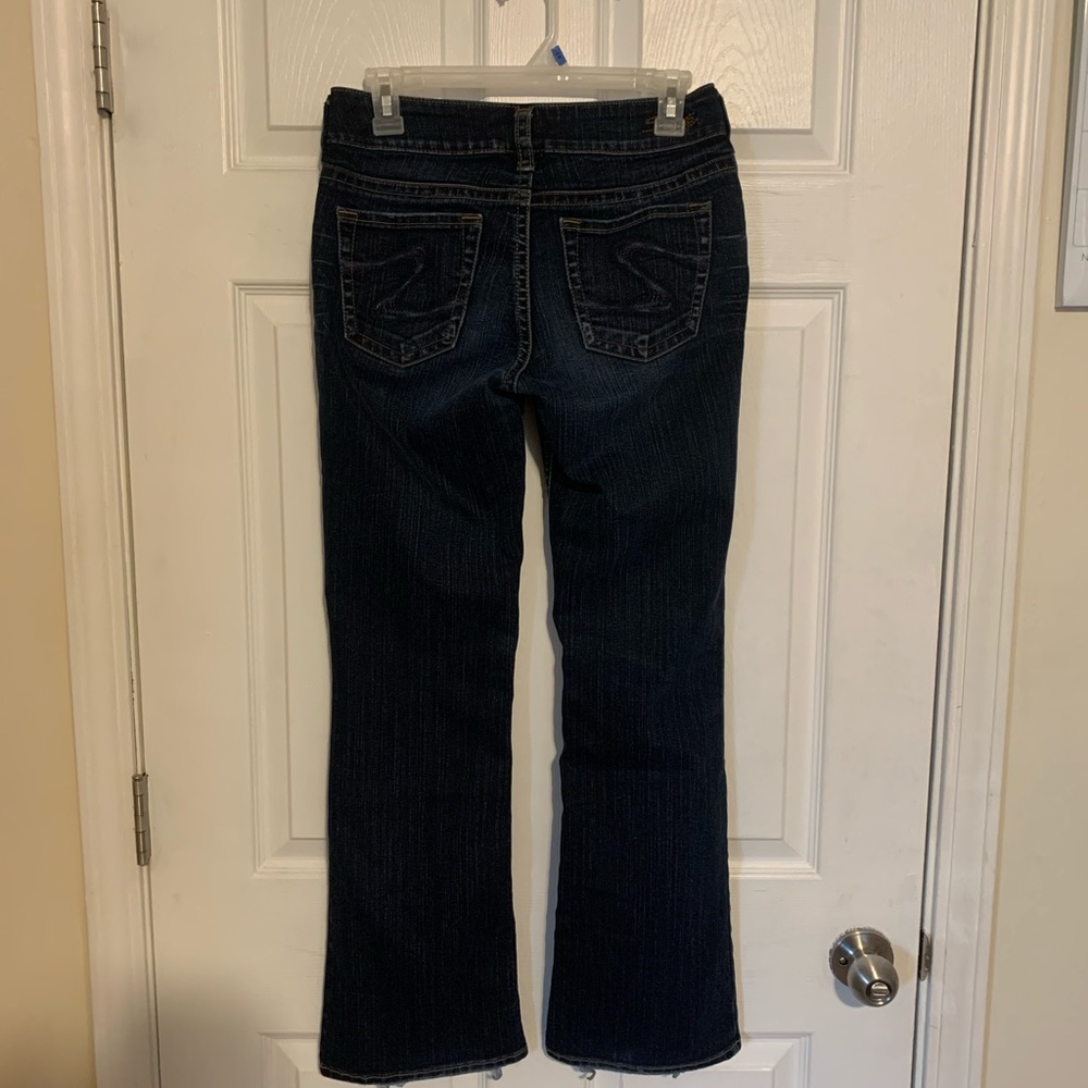 Jeans ๐ - Picture 2 of 7